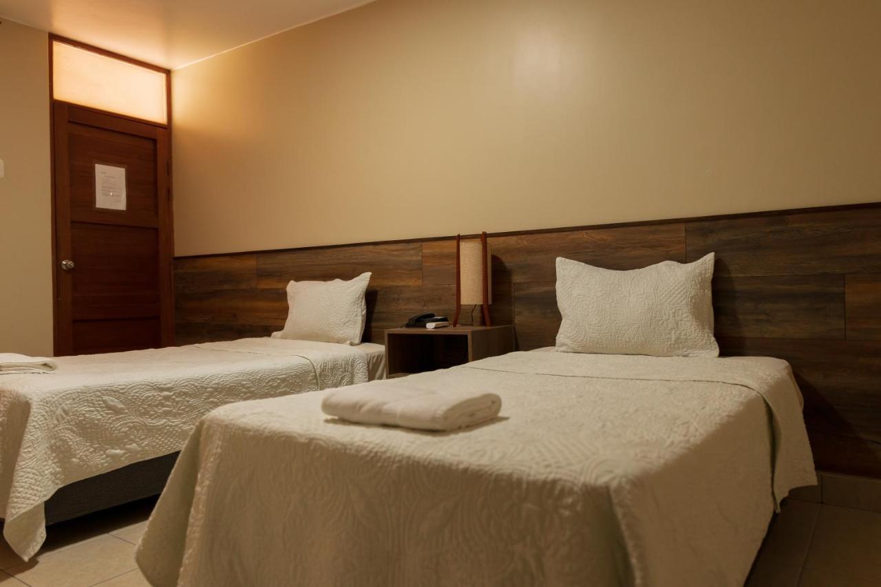 Hotel El Huacachinero Ica Ngoại thất bức ảnh