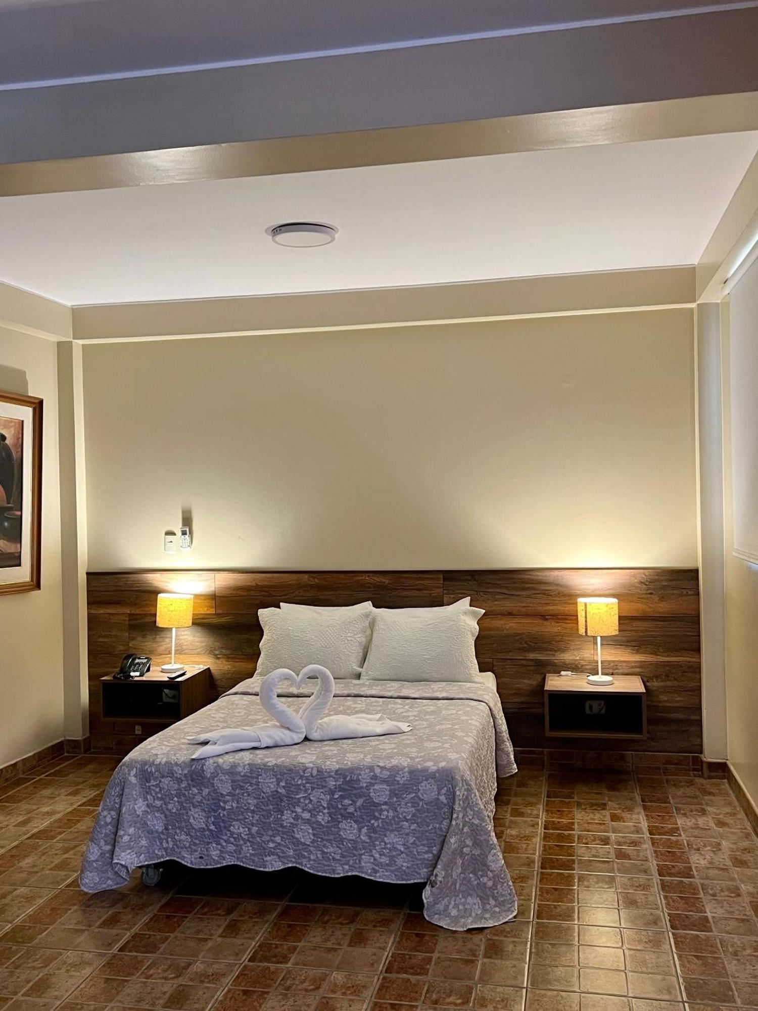 Hotel El Huacachinero Ica Ngoại thất bức ảnh