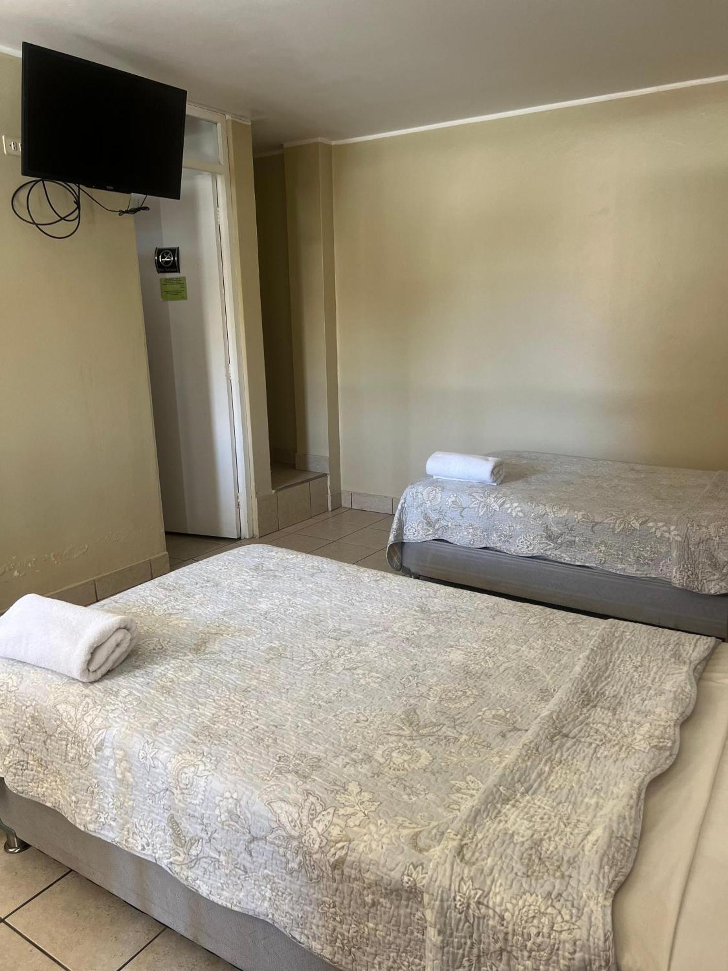 Hotel El Huacachinero Ica Ngoại thất bức ảnh